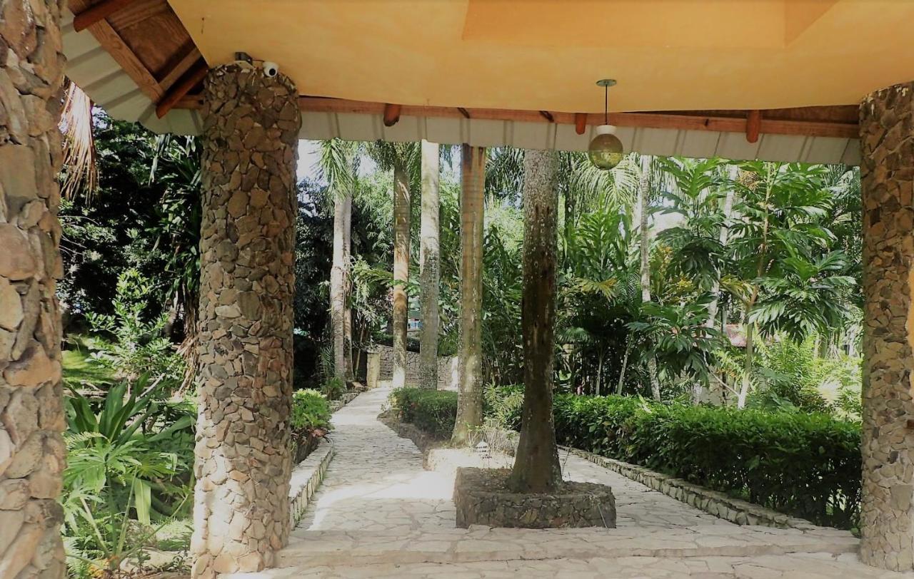 Hotel Colinas Del Rey Hato Mayor Del Rey Zewnętrze zdjęcie